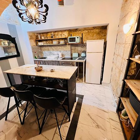 Charming Townhouse Prime Area Valletta Apartman Kültér fotó