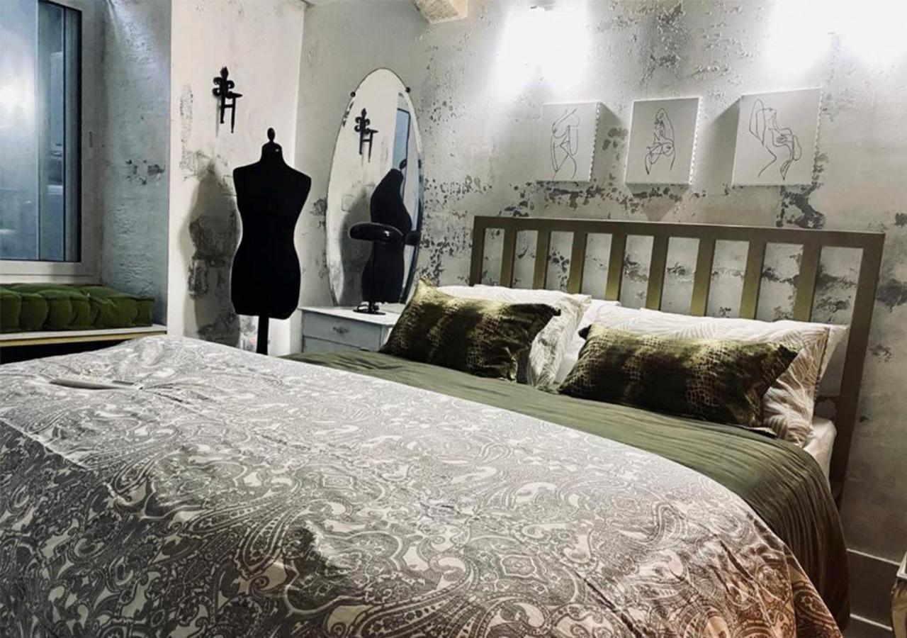 Charming Townhouse Prime Area Valletta Apartman Kültér fotó