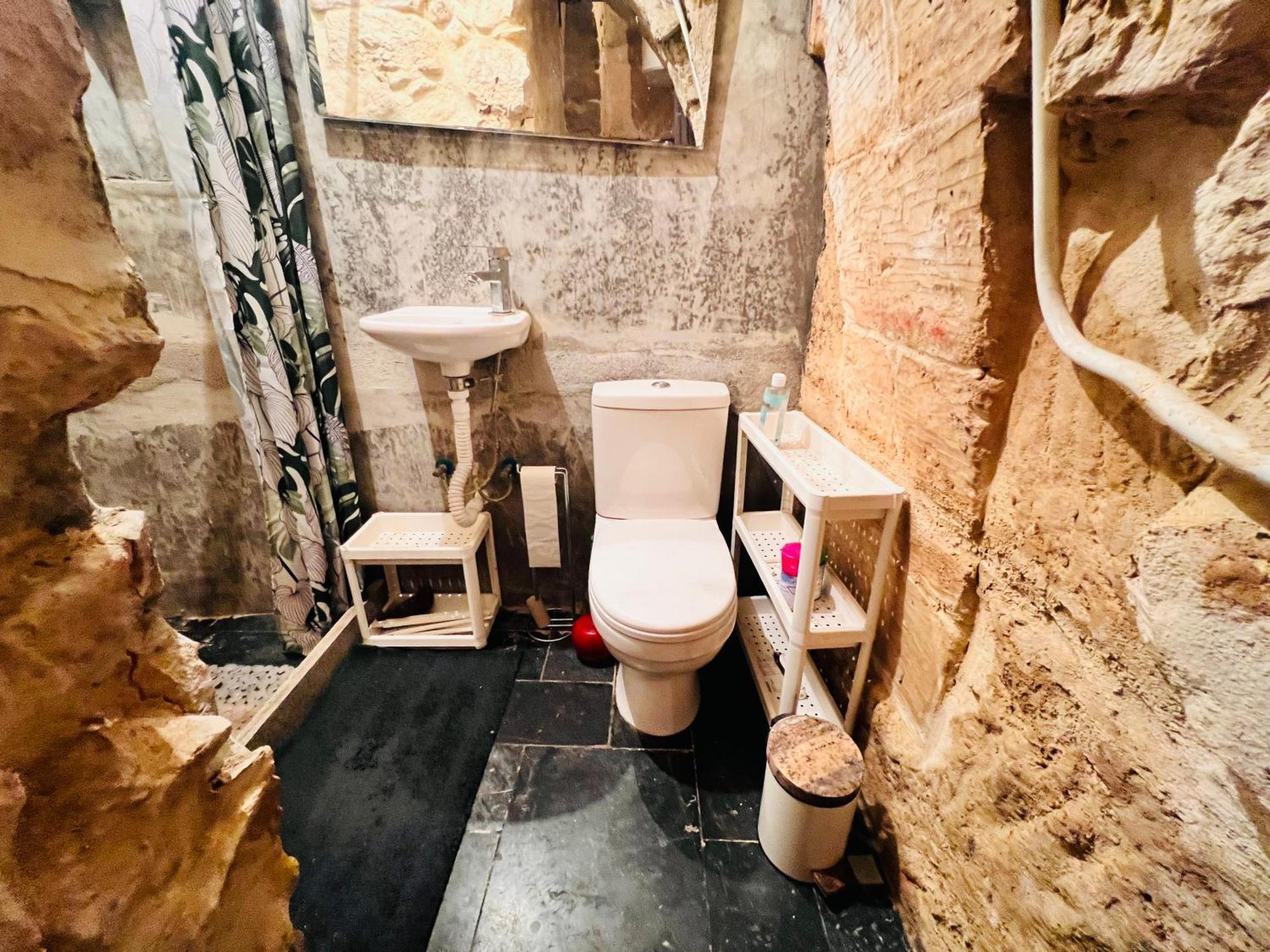 Charming Townhouse Prime Area Valletta Apartman Kültér fotó