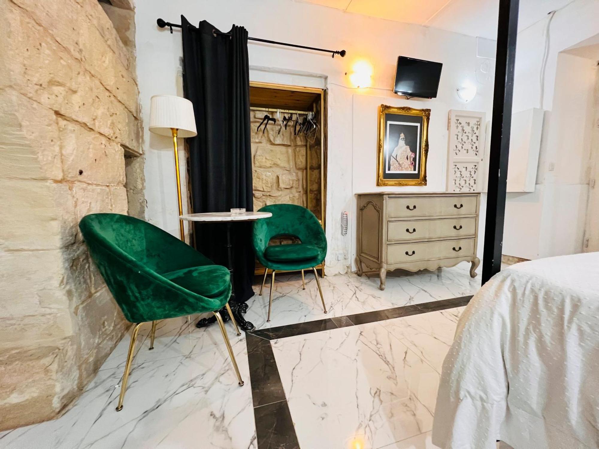 Charming Townhouse Prime Area Valletta Apartman Kültér fotó