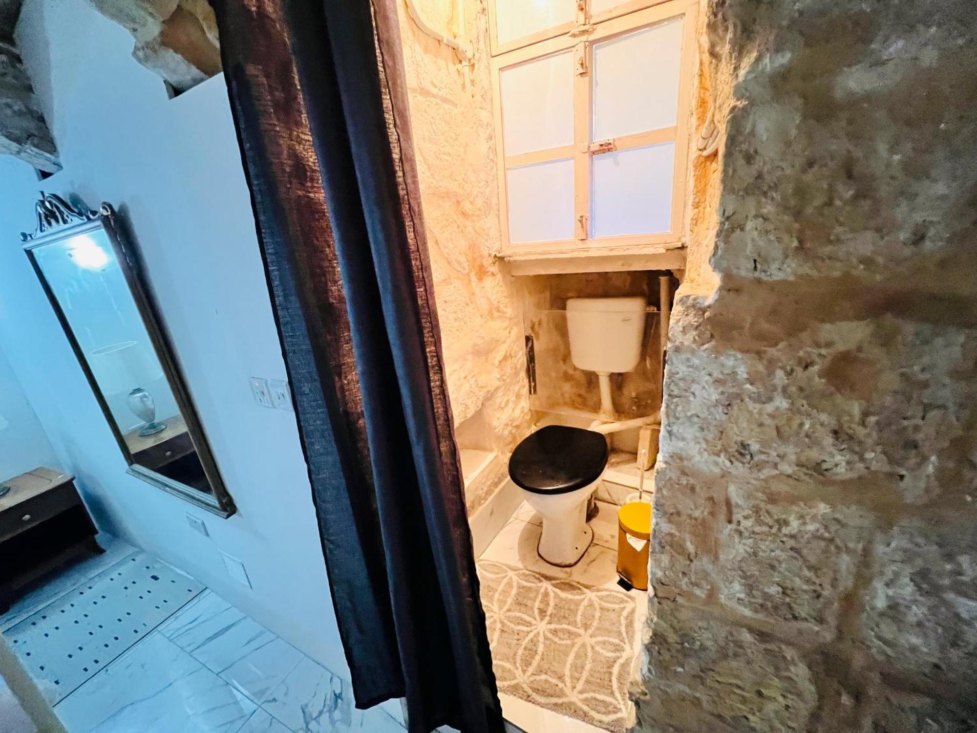 Charming Townhouse Prime Area Valletta Apartman Kültér fotó
