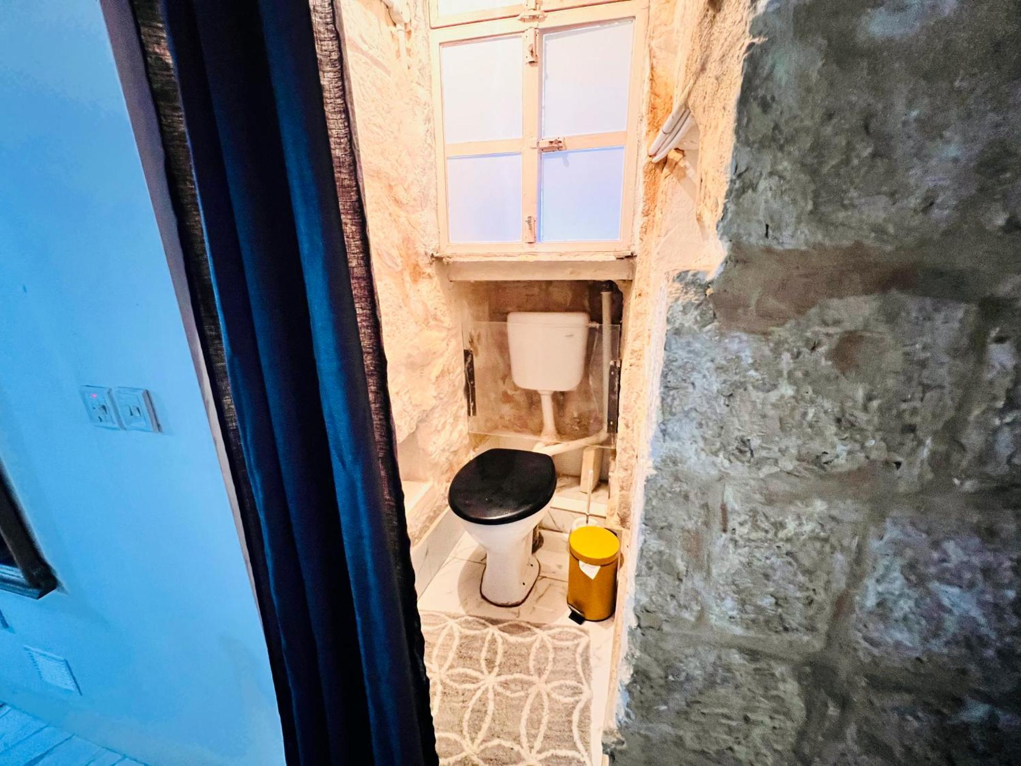 Charming Townhouse Prime Area Valletta Apartman Kültér fotó